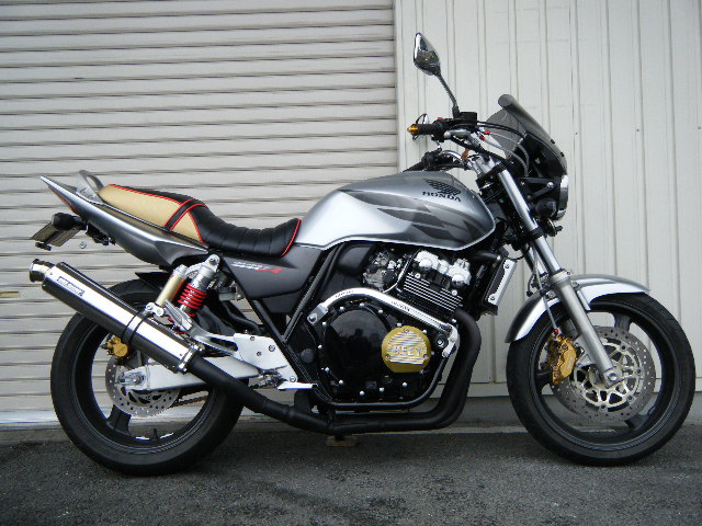 Cb400sf Vtec Spec3 クローバーモーターサイクル